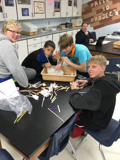 STEM Challenges - Photo Number 4