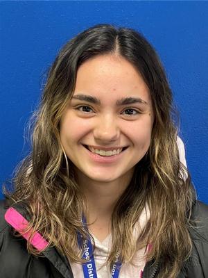 Image of Ms. Lauren Harlos